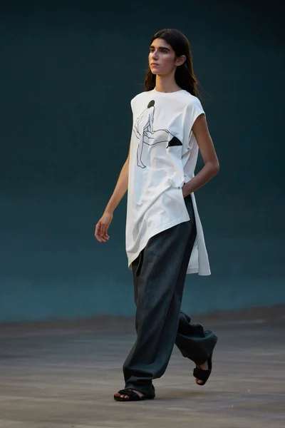 Look 22
